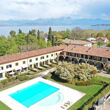 Ferienwohnung Dolce Blu Sirmione Rivoltella del Garda Exterior foto