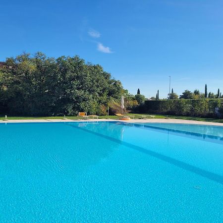 Ferienwohnung Dolce Blu Sirmione Rivoltella del Garda Exterior foto