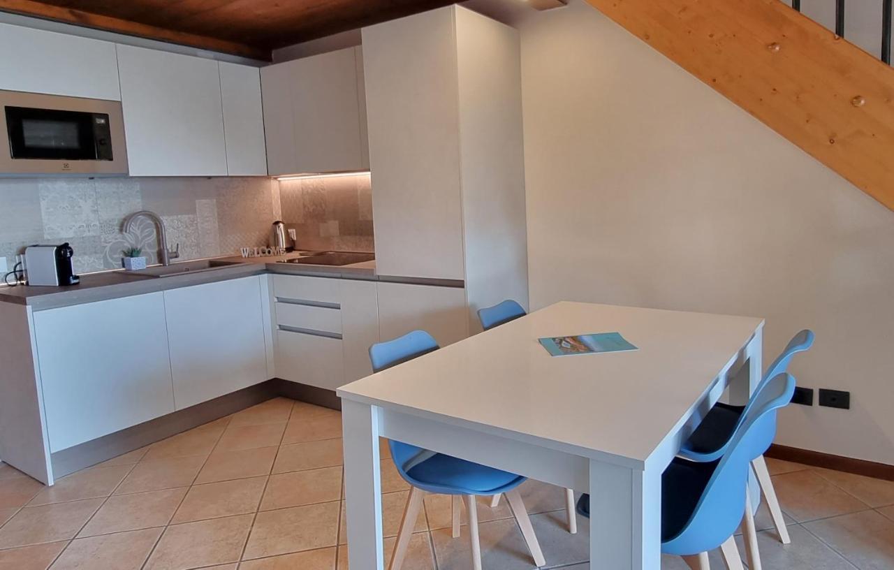 Ferienwohnung Dolce Blu Sirmione Rivoltella del Garda Exterior foto